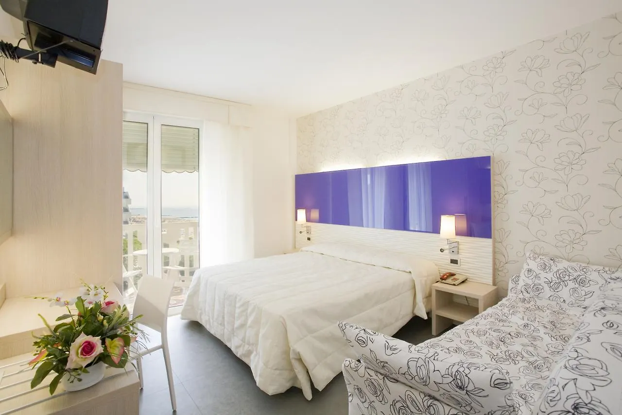 Hotel Savoy Caorle 4*,