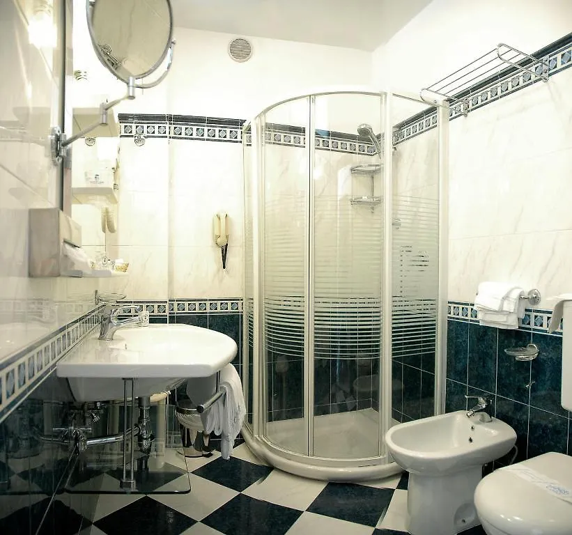 Hotel Savoy Caorle 4*,  Italia